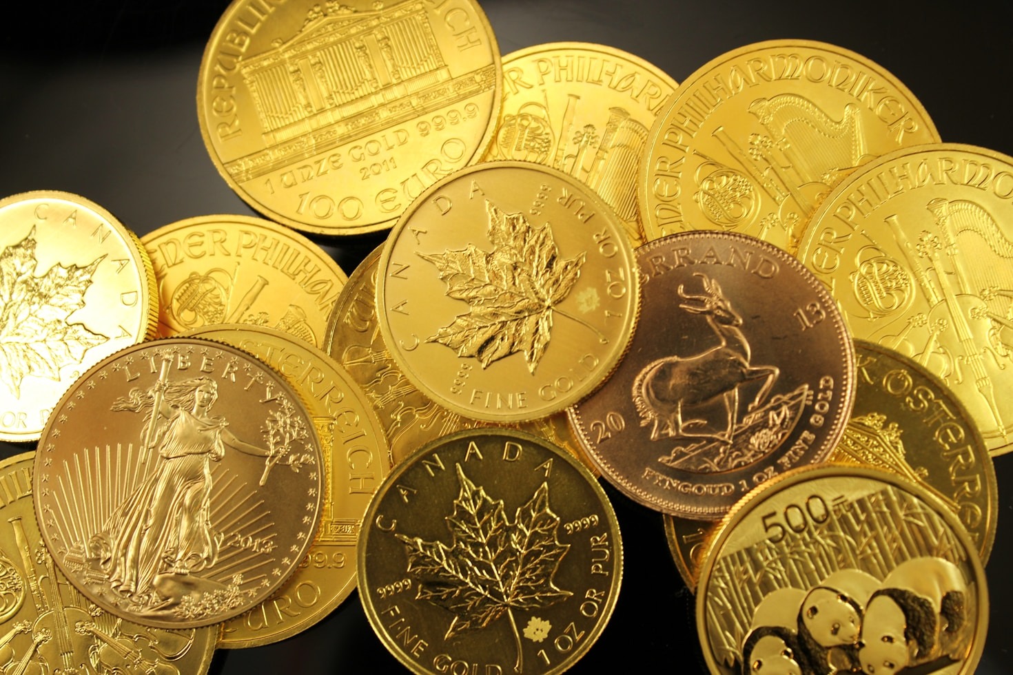 Top 5 Benefits of Investing in Gold Coins